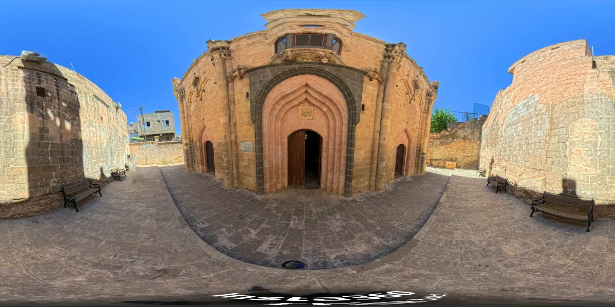 Fırfırlı Cami
